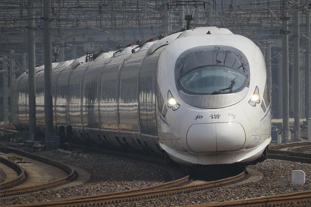 京沪高铁：动车组运行牵引用电支出约占公司能源支出90%