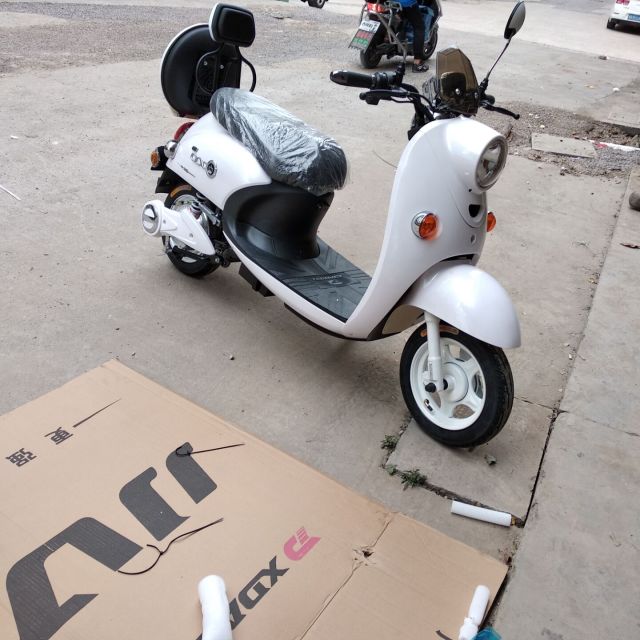 莱克电气获得实用新型专利授权：“水上助力车辆的中置电机和水上助力车辆”