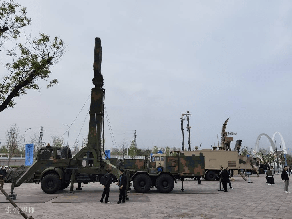 尖端雷达装备集中亮相第十一届世界雷达博览会