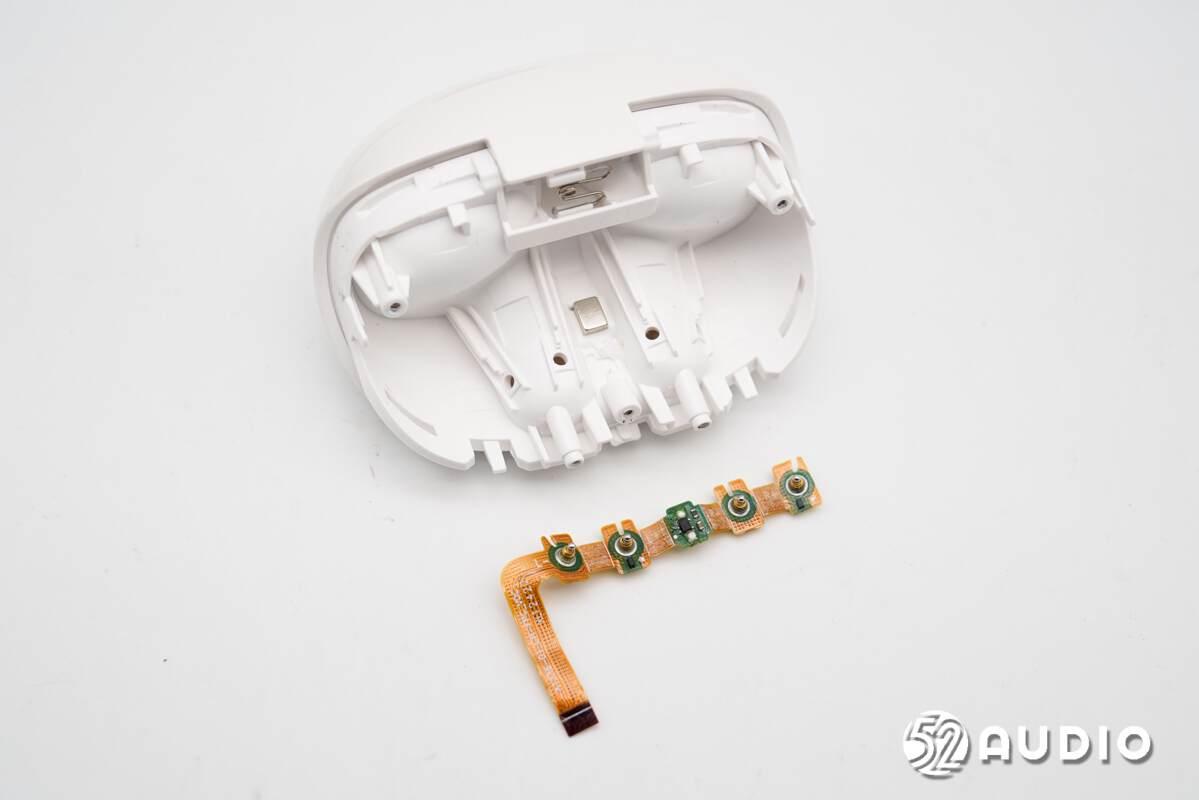 绿联科技获得实用新型专利授权：“一种耳机充电盒及耳机套件”