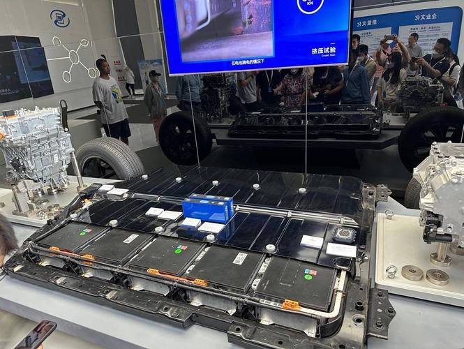 宁德时代获得实用新型专利授权：“电池装置、用电装置和柔性电路板”