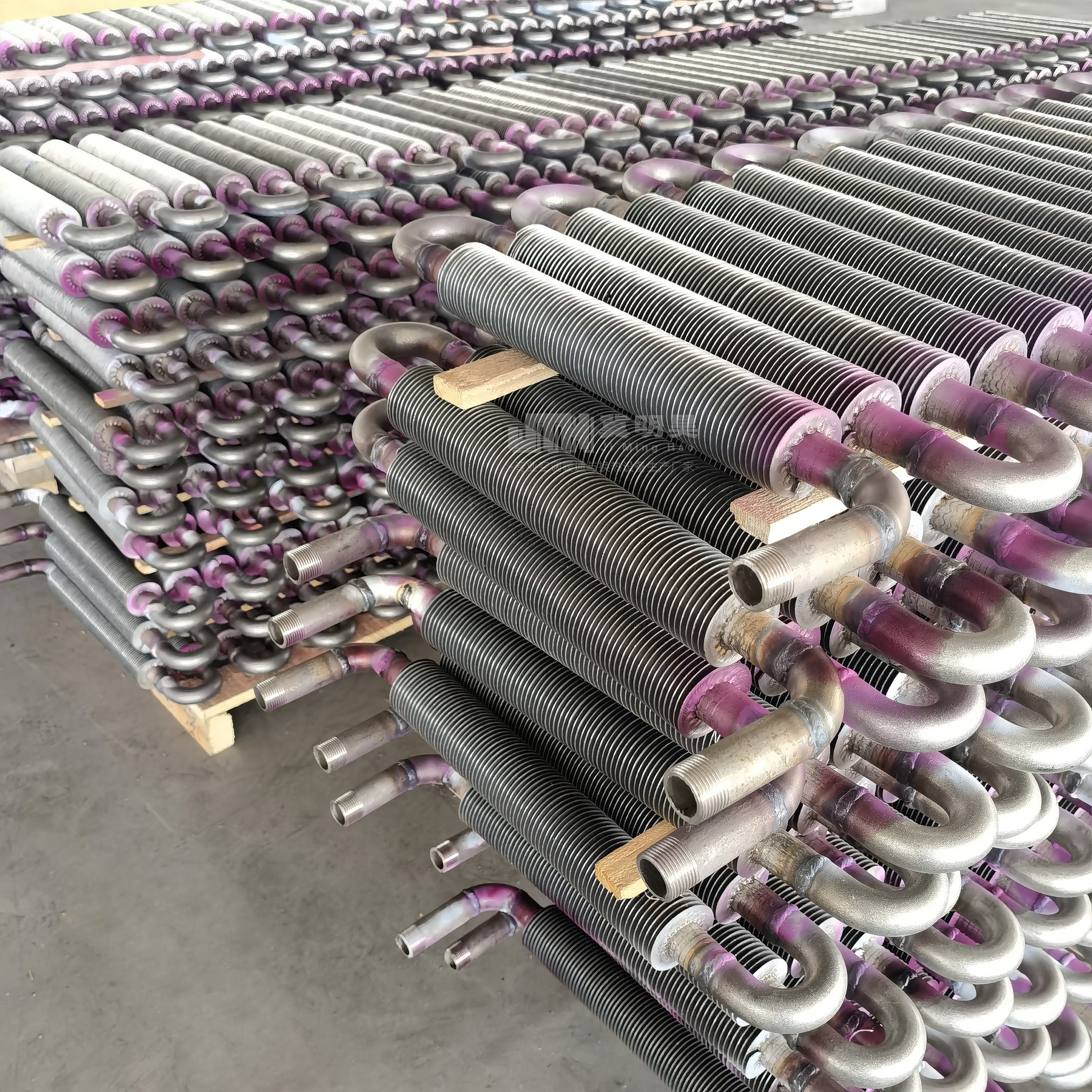 格力电器获得发明专利授权：“蛇形管微通道换热器、空调器”