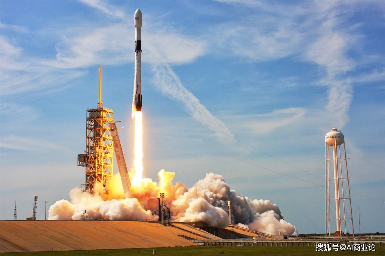 “猎鹰9”火箭将24颗“星链”卫星送入极地轨道