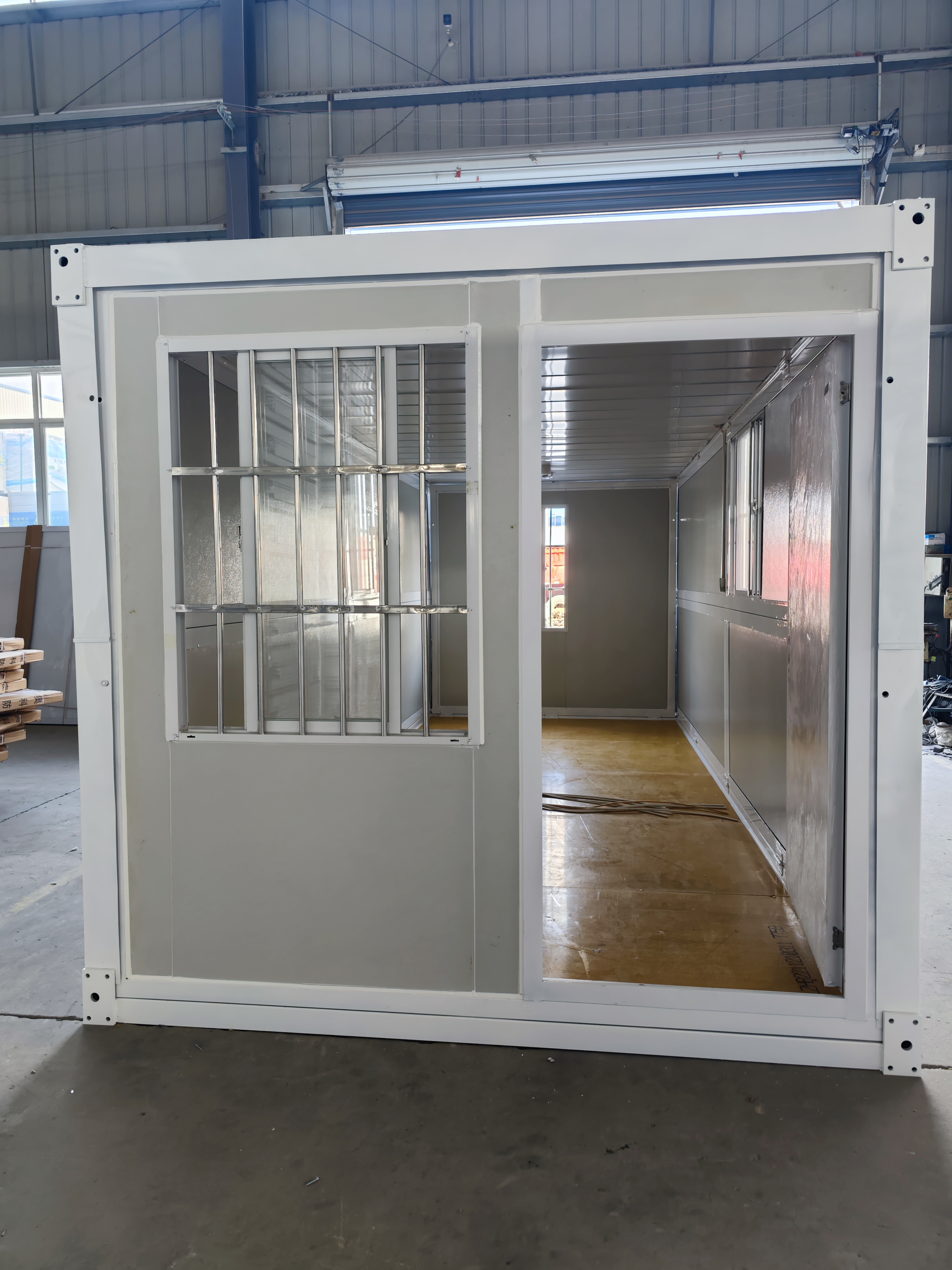 中集集团获得发明专利授权：“可折叠集装箱”