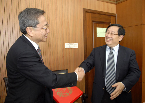 王晖参赞会见几内亚计划和国际合作部长