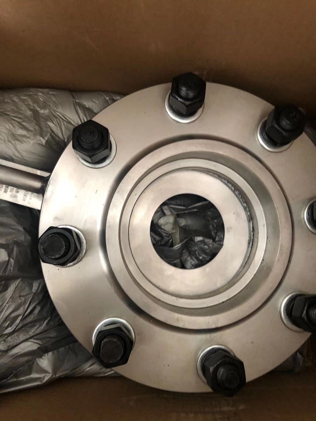 弘元绿能获得实用新型专利授权：“一种单晶炉料桶自动吹扫装置”