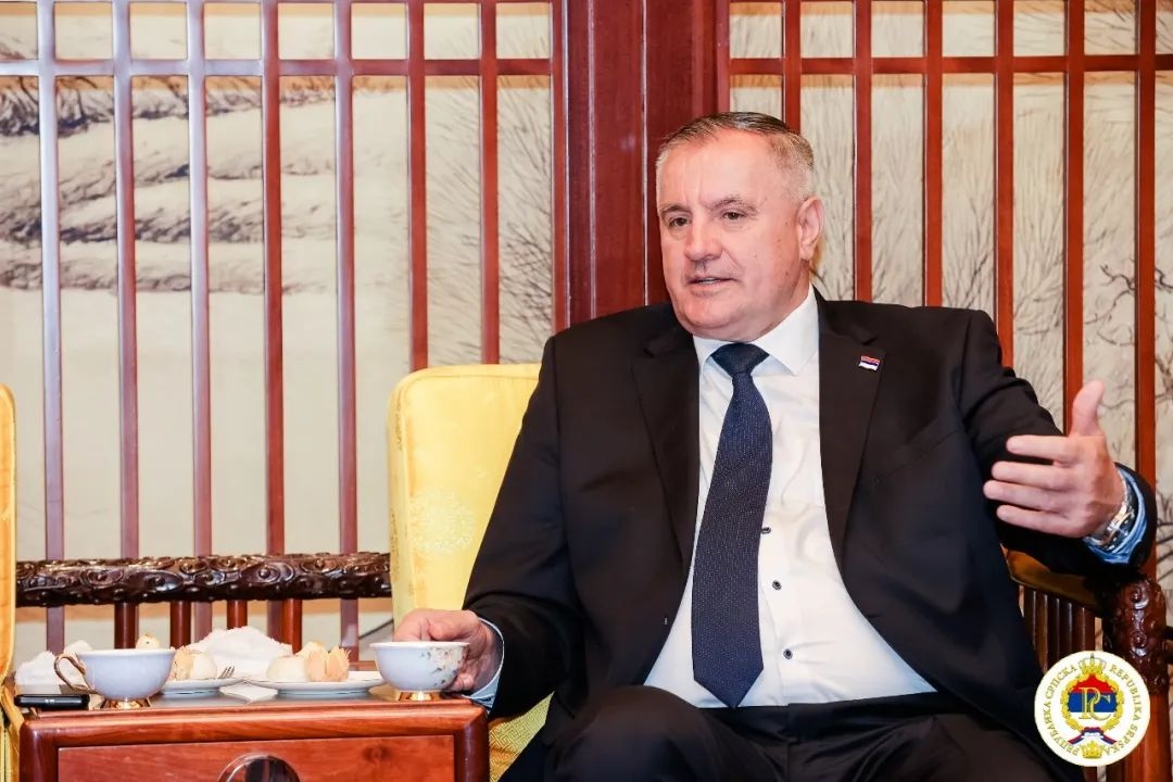 波黑塞族共和国最低净工资将定为1000马克