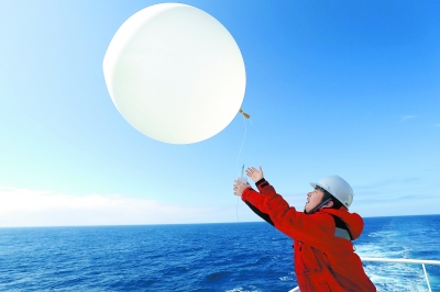 科学与健康丨巡极识冰：“星”“空”联动为“雪龙”兄弟破冰引航