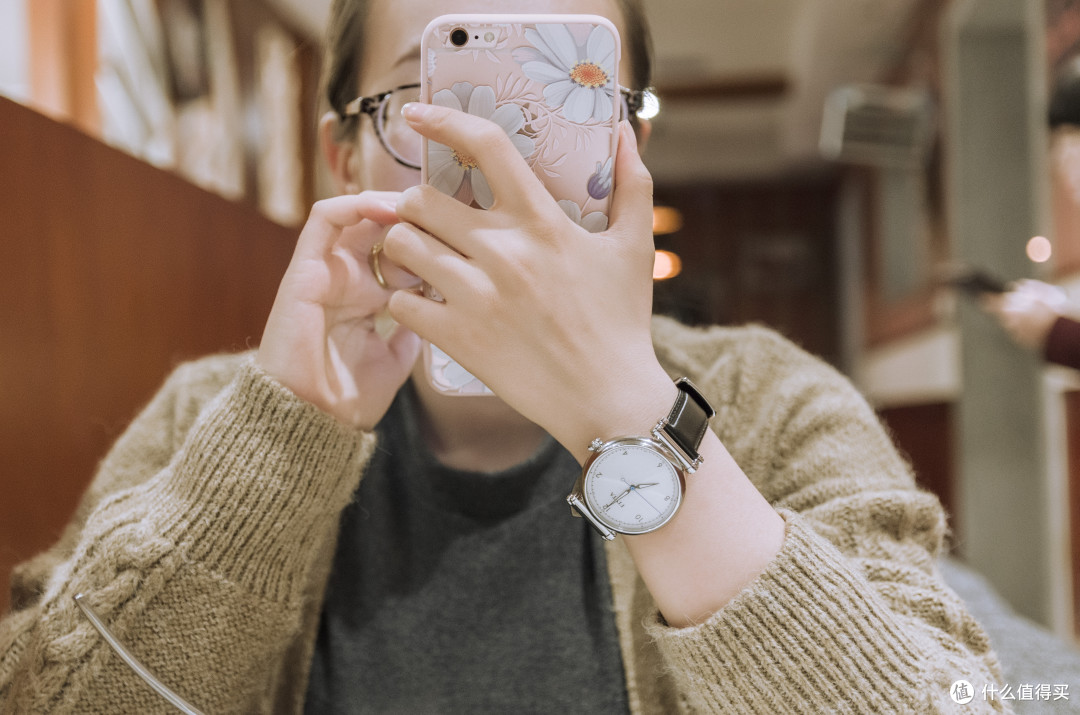 飞亚达：智能穿戴业务收入占比较小