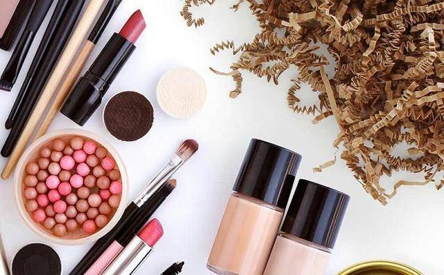 嘉亨家化：杭州拼便宜要约保证金已按规定交付