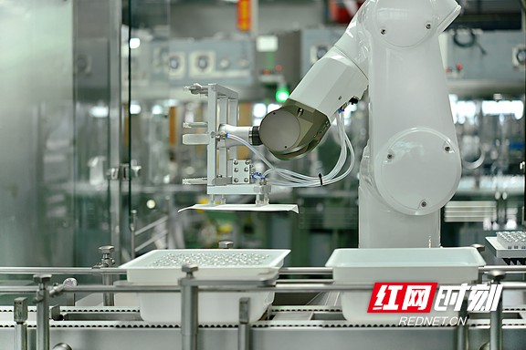 楚天科技：子公司专注医药智能机器人领域