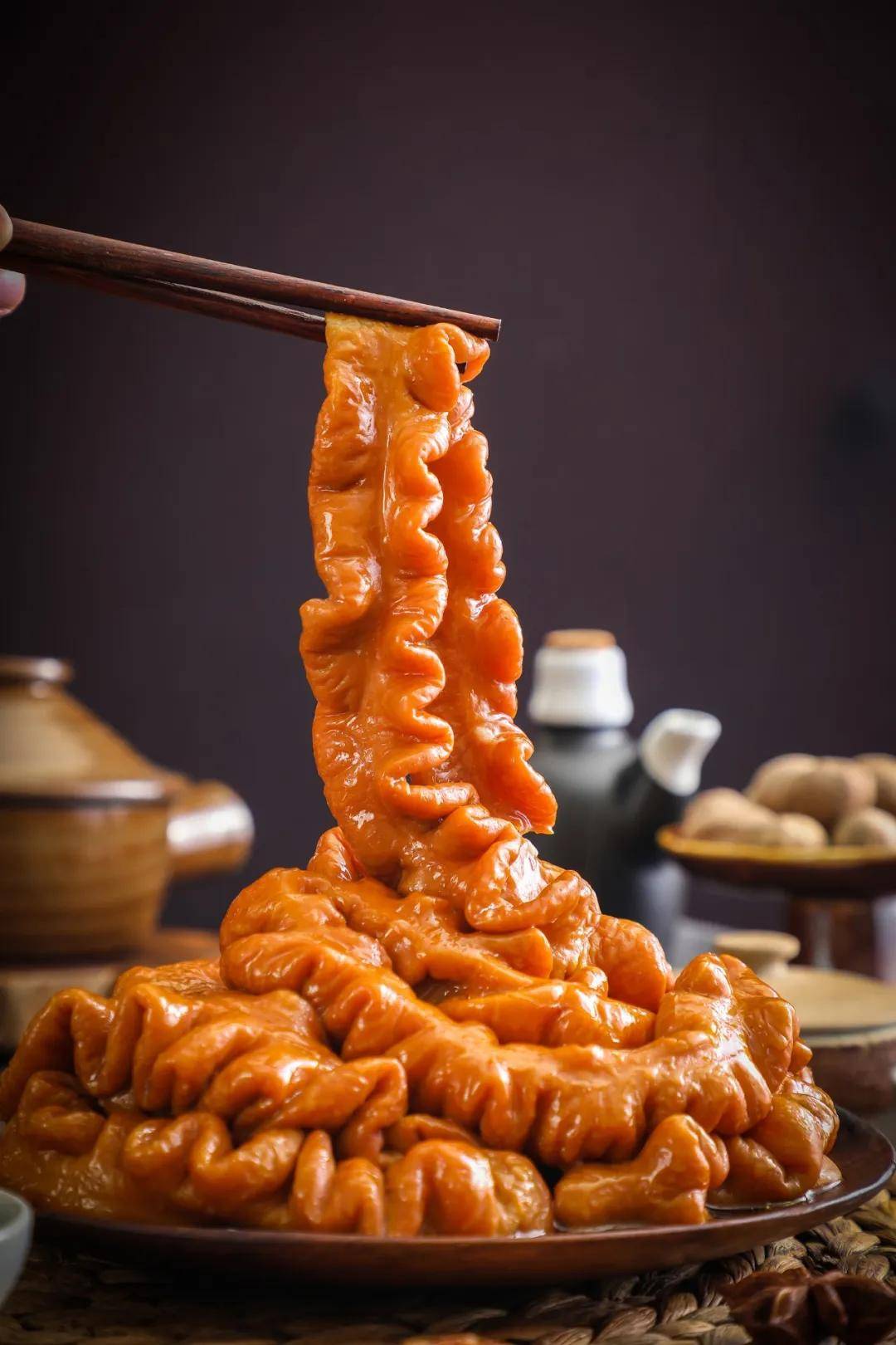 东瑞股份：暂未开发酱香肥肠类、卤味猪肚类