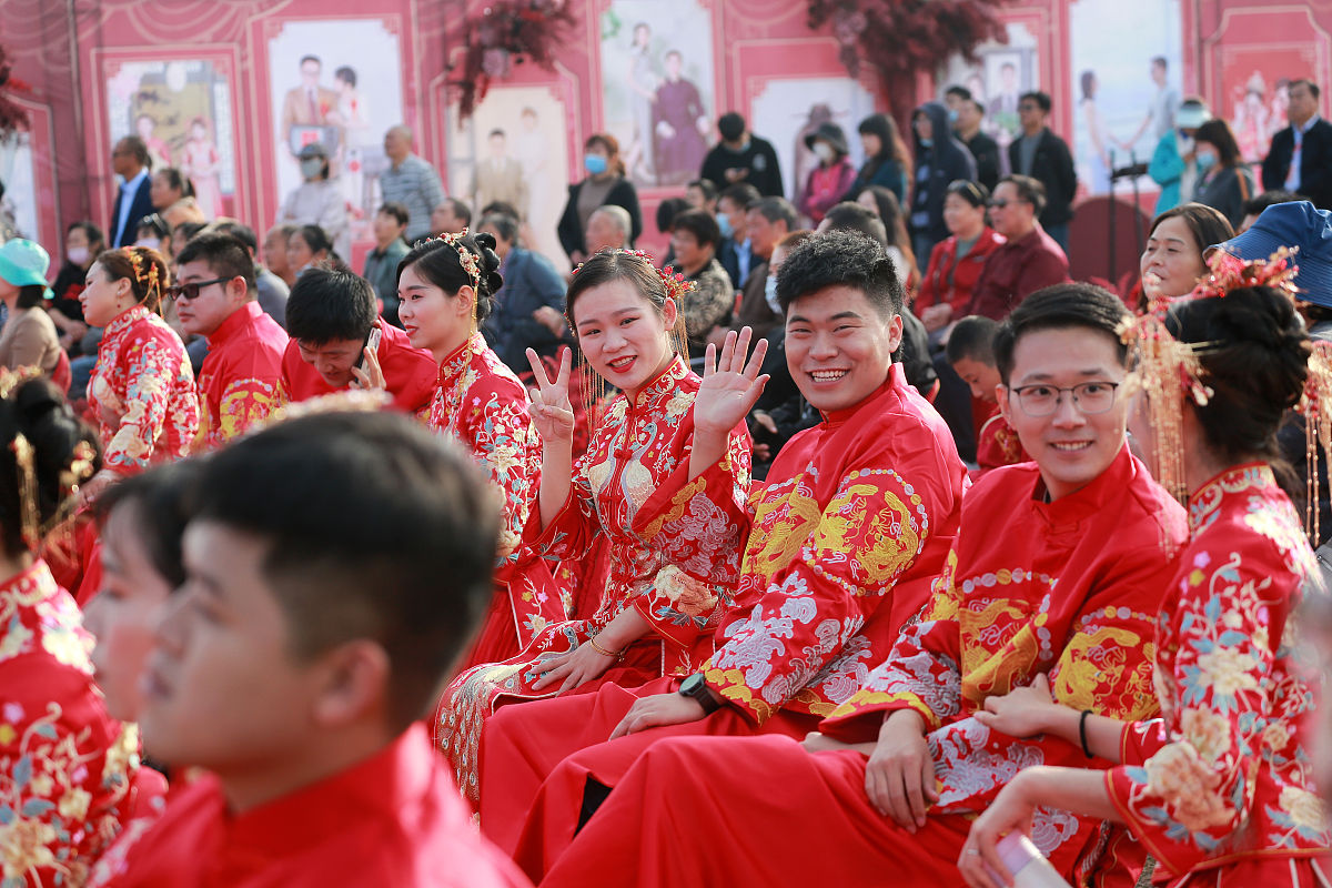 药明合联迎娶东曜药业上演黑色幽默：31亿“彩礼”刚备好，自家股价“塌了房”