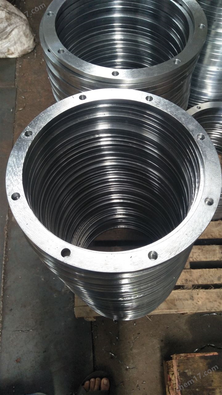 新钢股份获得发明专利授权：“一种板坯加热炉出炉钢坯上下表温差调整系统和方法”