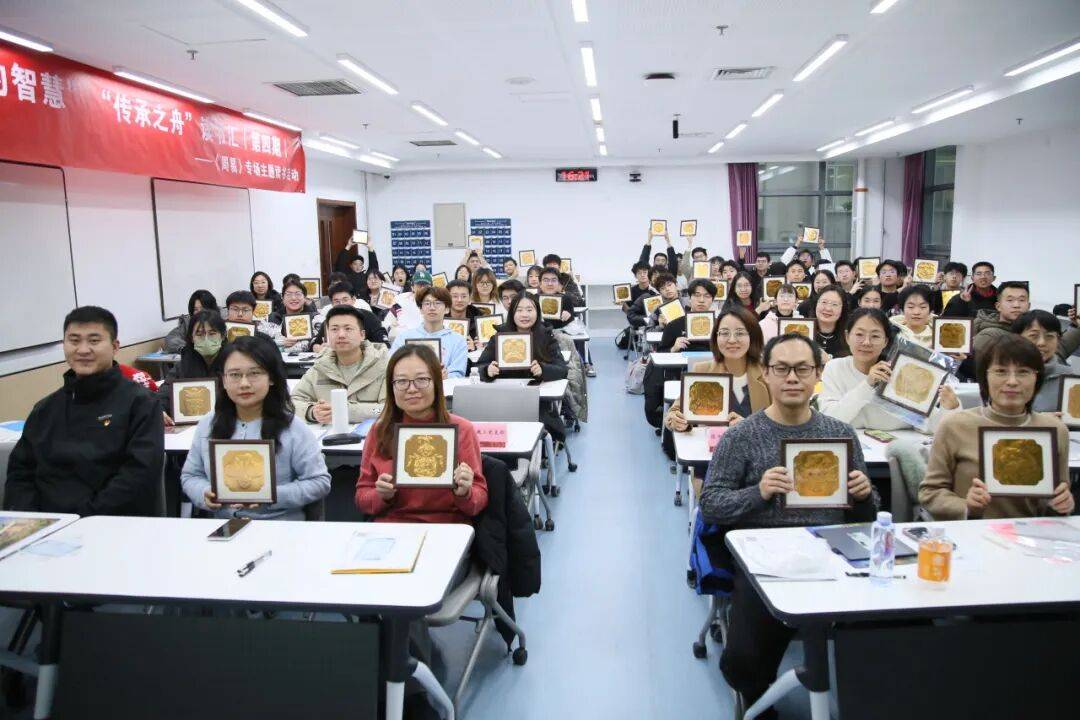 科学与健康丨解码洞察南极冰山变化的“千里眼”