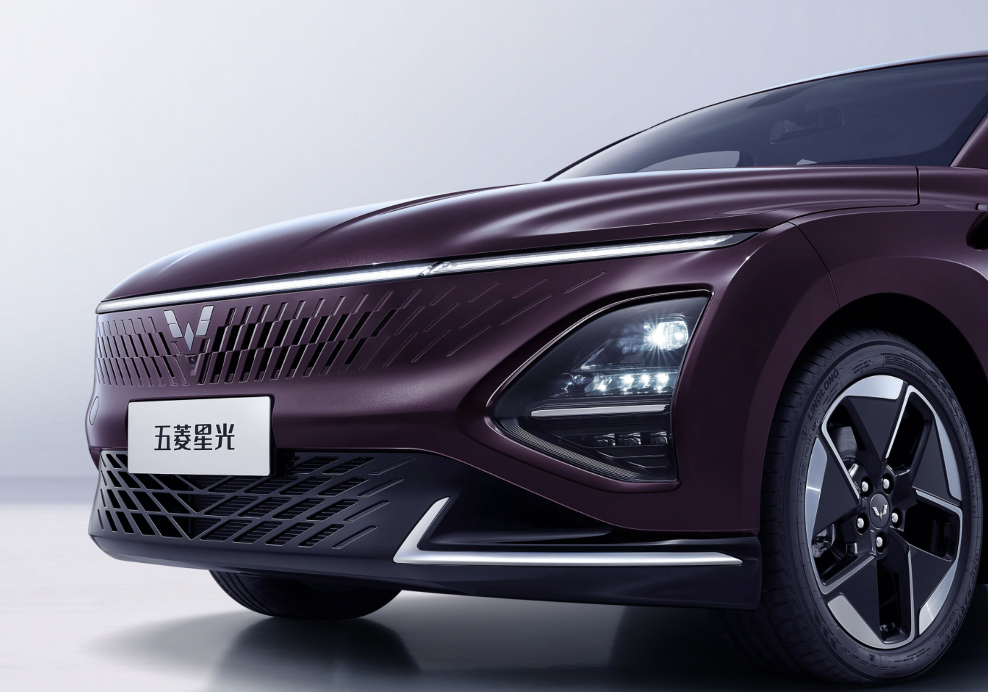 长安汽车获得外观设计专利授权:“汽车的车尾”