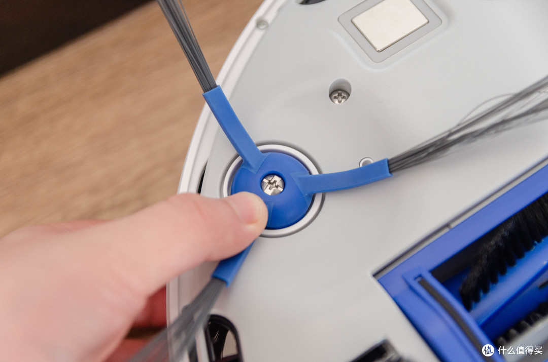 安克创新公布国际专利申请：“一种清洁机器人及清洁系统”