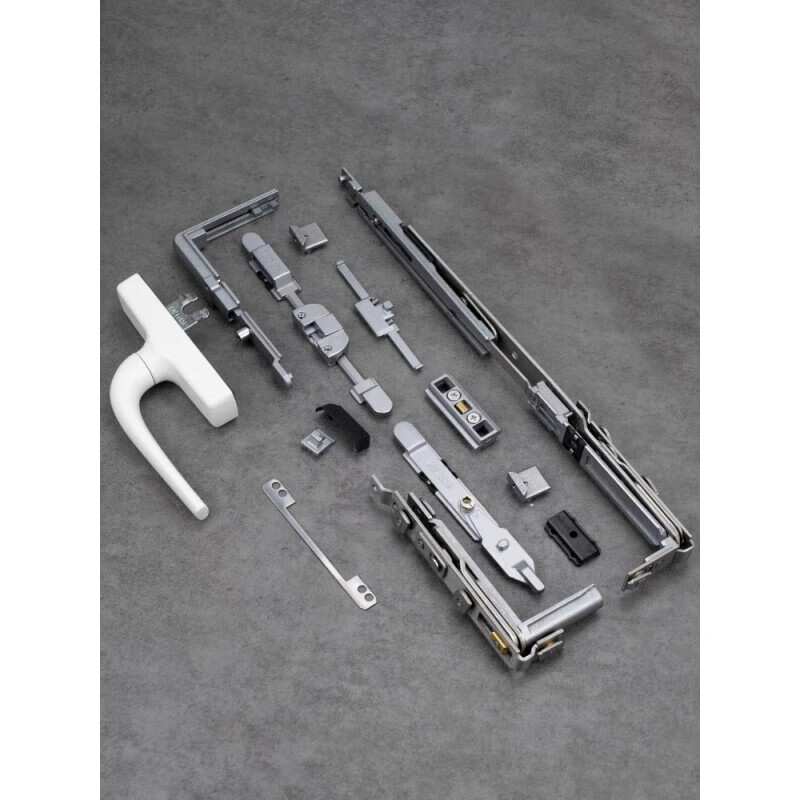 坚朗五金获得实用新型专利授权：“内开内倒上合页”