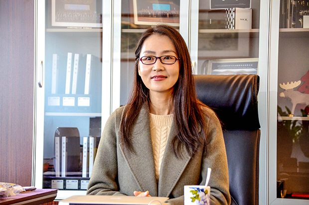 肯特股份：截至2月27日公司股东总户数为8907户