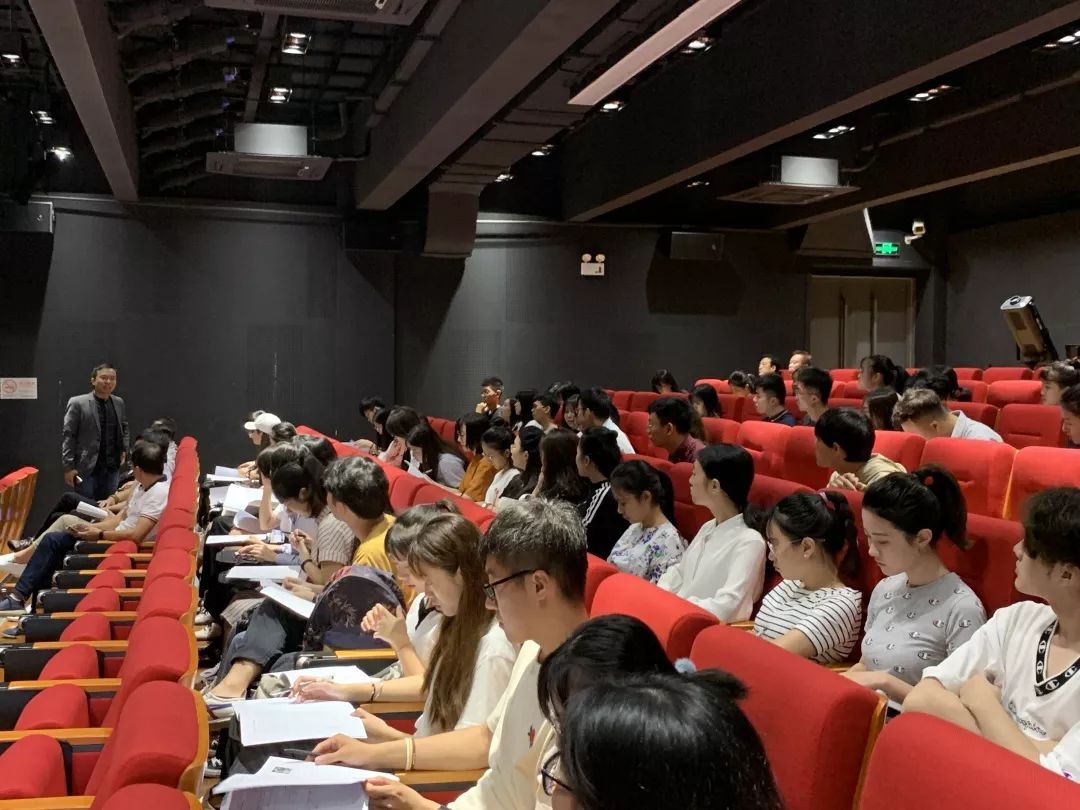 歌尔股份获得发明专利授权：“发声装置以及电子设备”