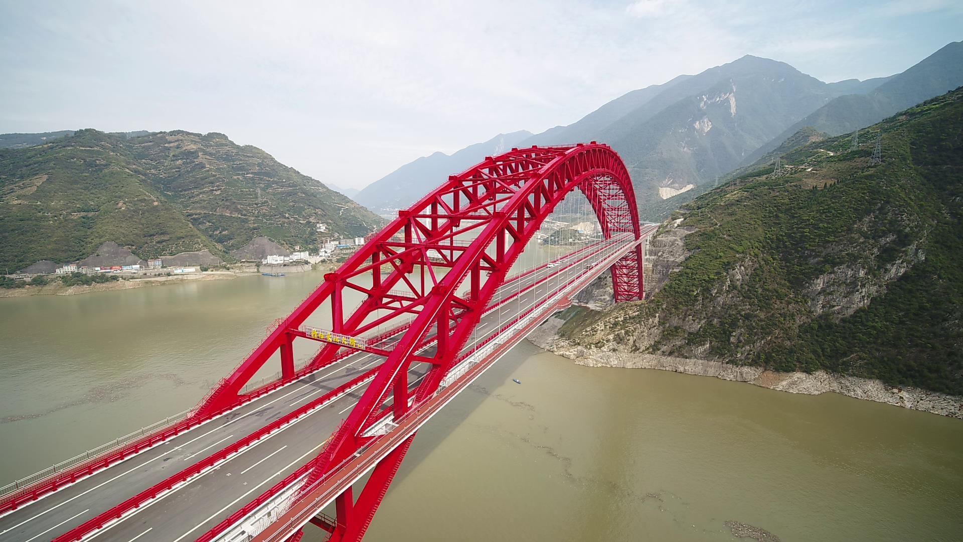 南京交通REIT周年纪｜通途、精益、向未来