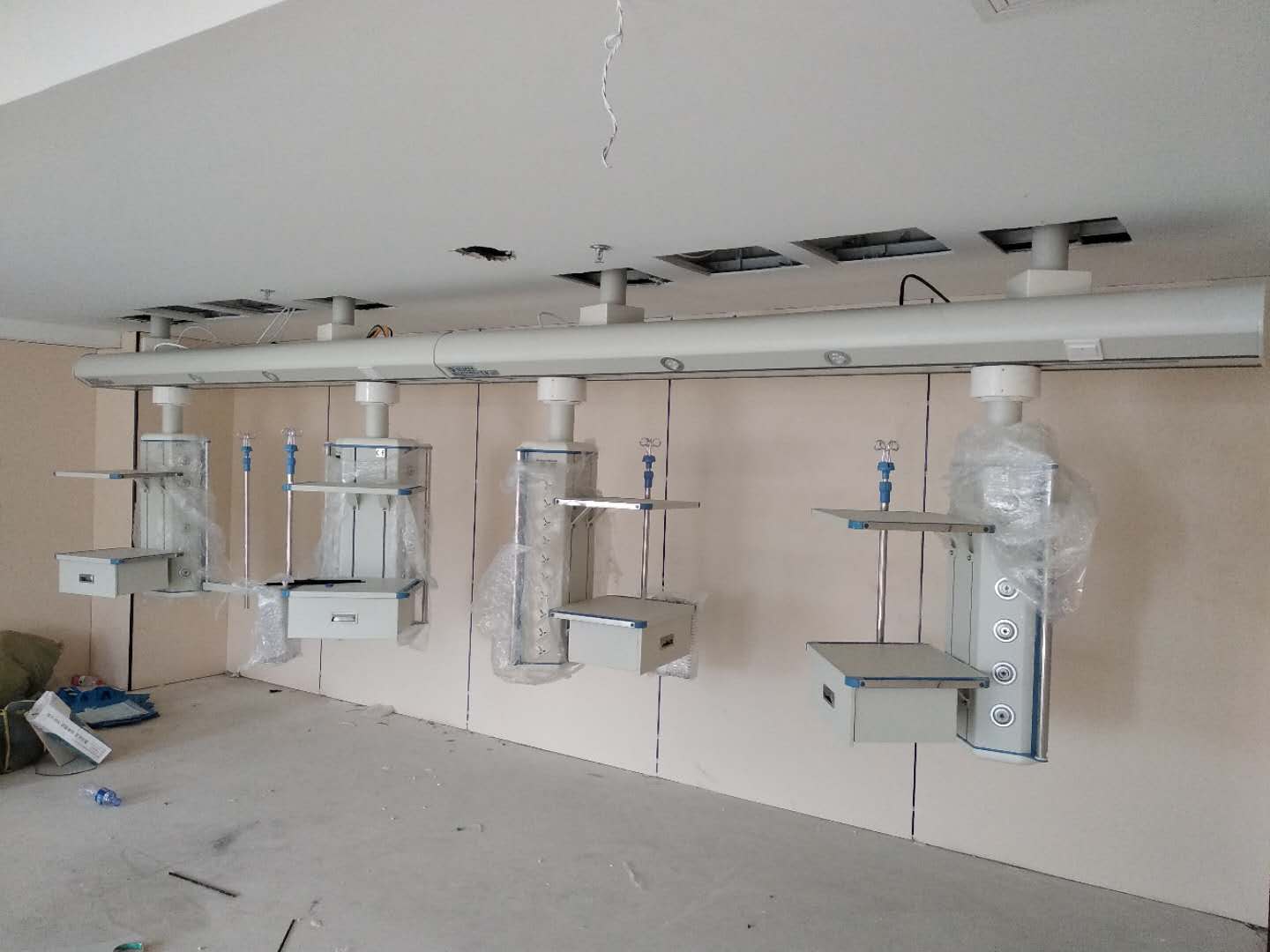 港通医疗获得实用新型专利授权：“一种集成化医用吊桥快速安装结构”