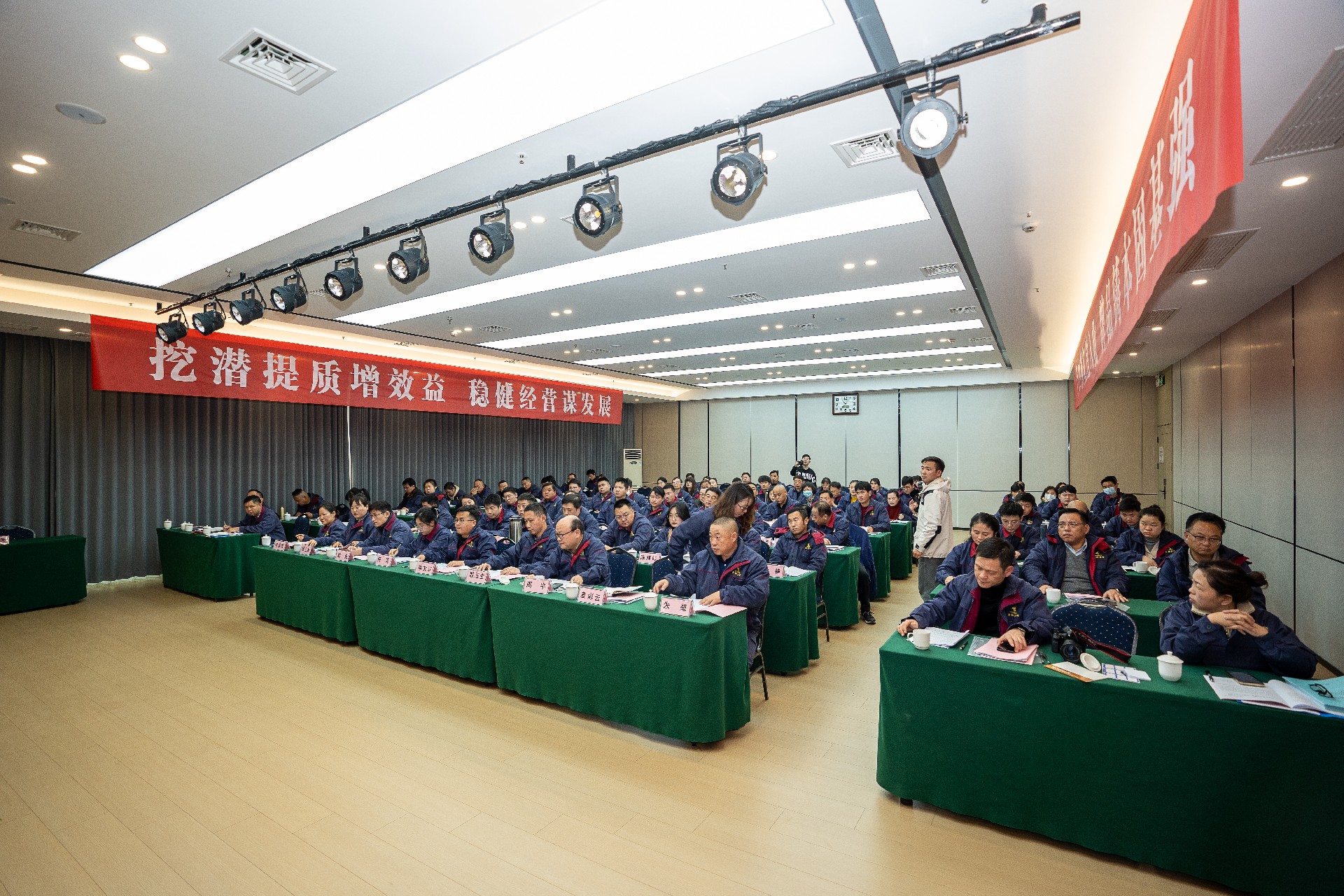 大东南：公司及各子公司自2025年至今未发生作为被告的诉讼案件