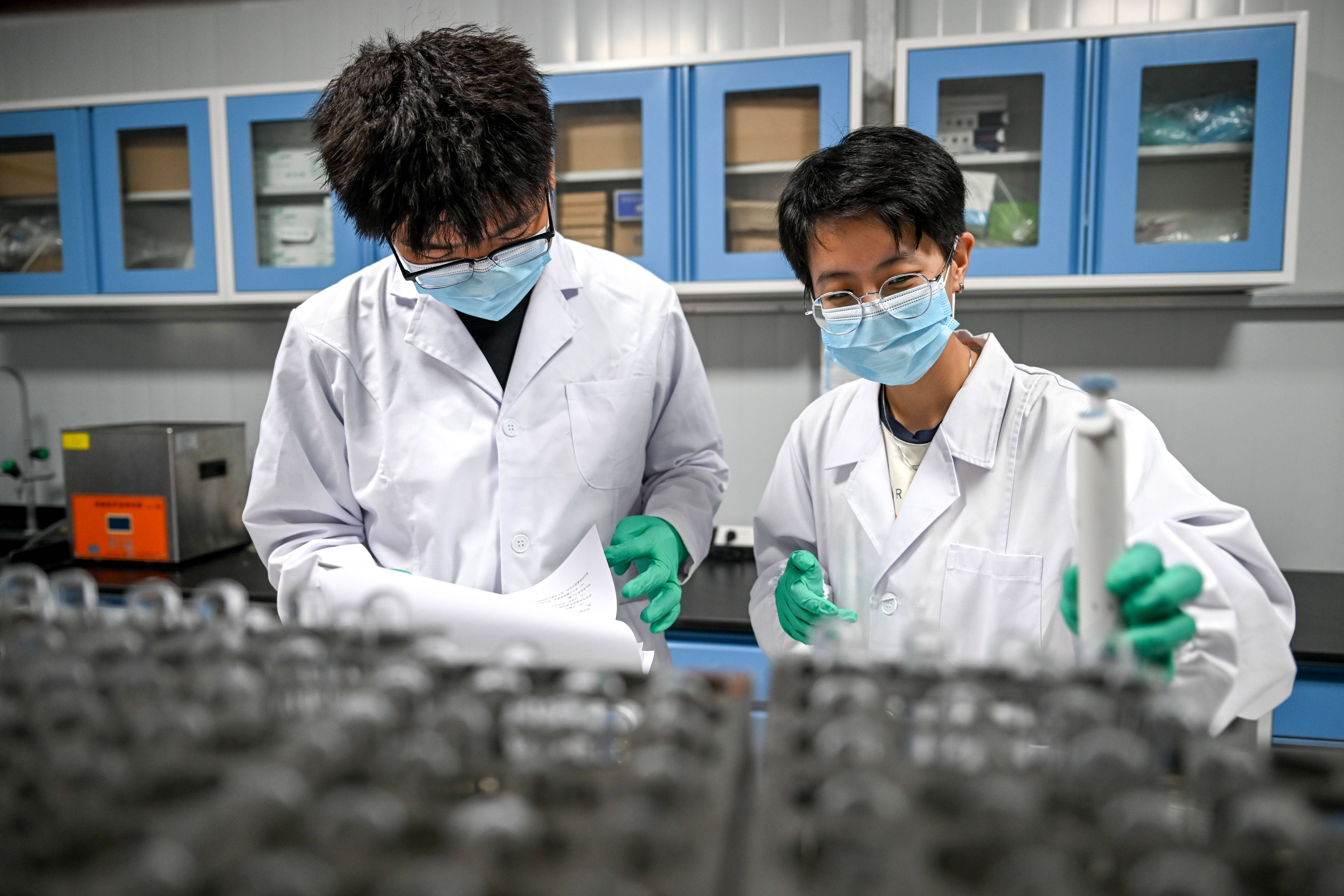 青春华章｜超六成受访大学生认为科学家是“可接近的榜样”
